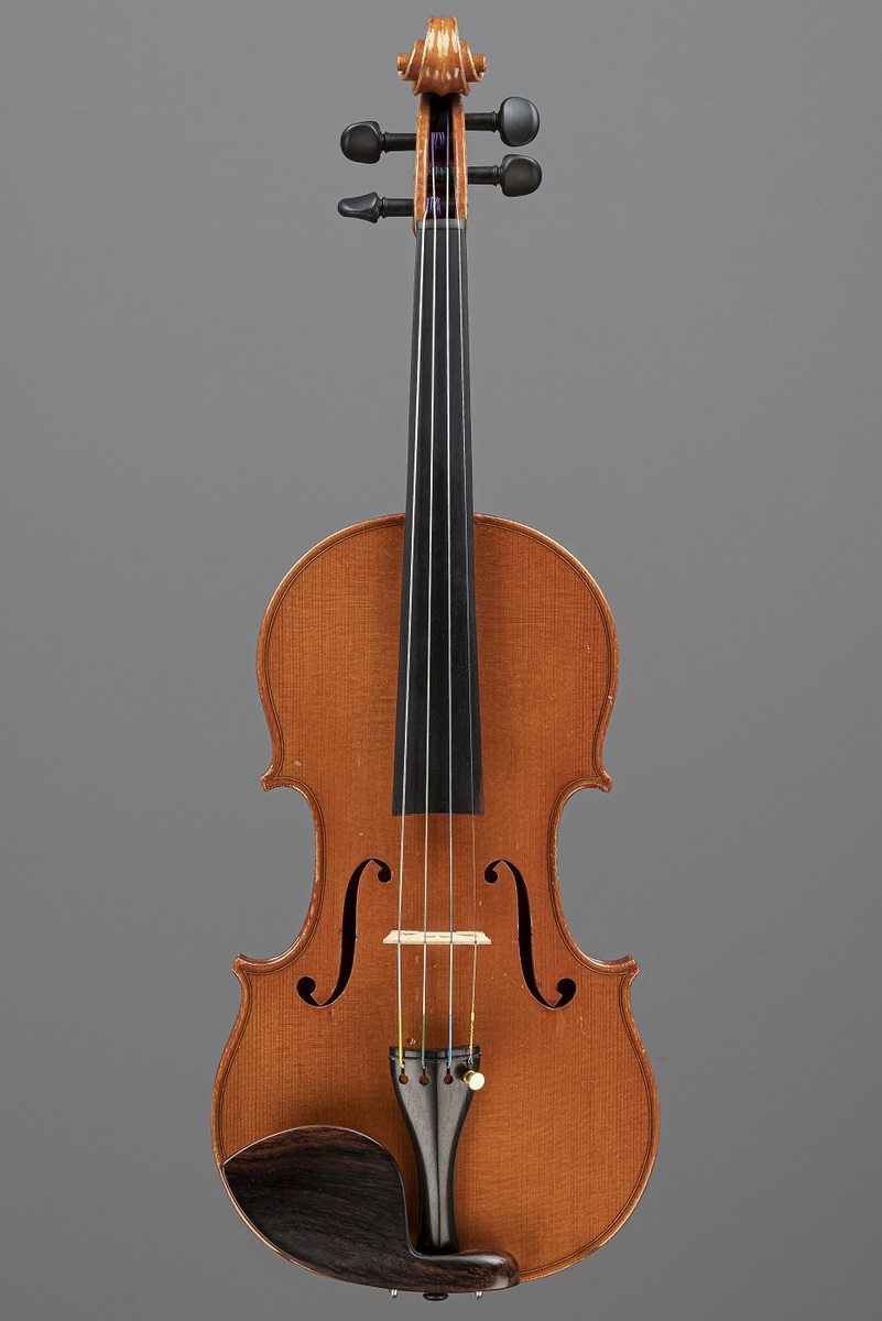 Léon MougenotGauche, Paris 1925 Potter Violins