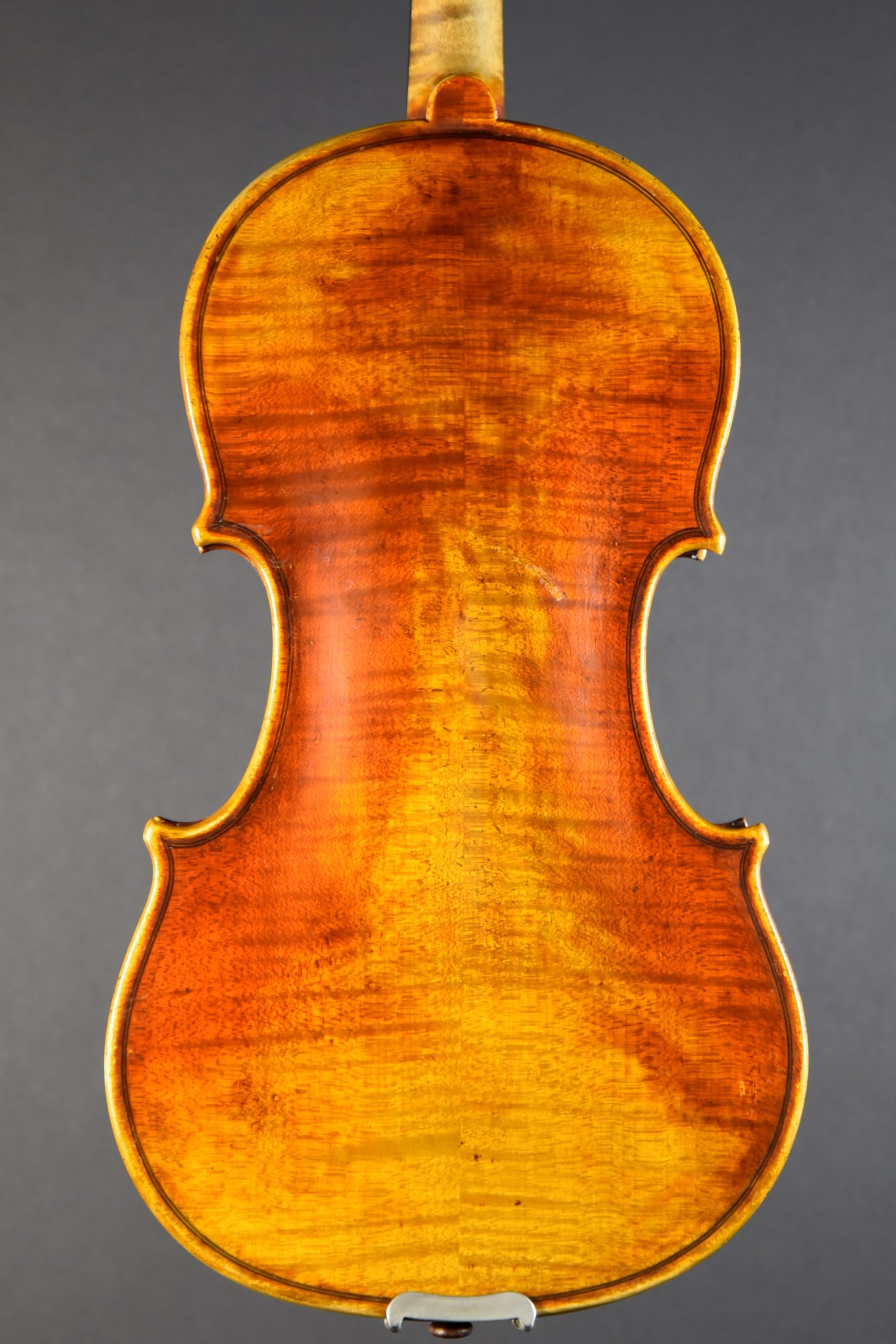 Violin labeled Michael Weller, 1980 Back
